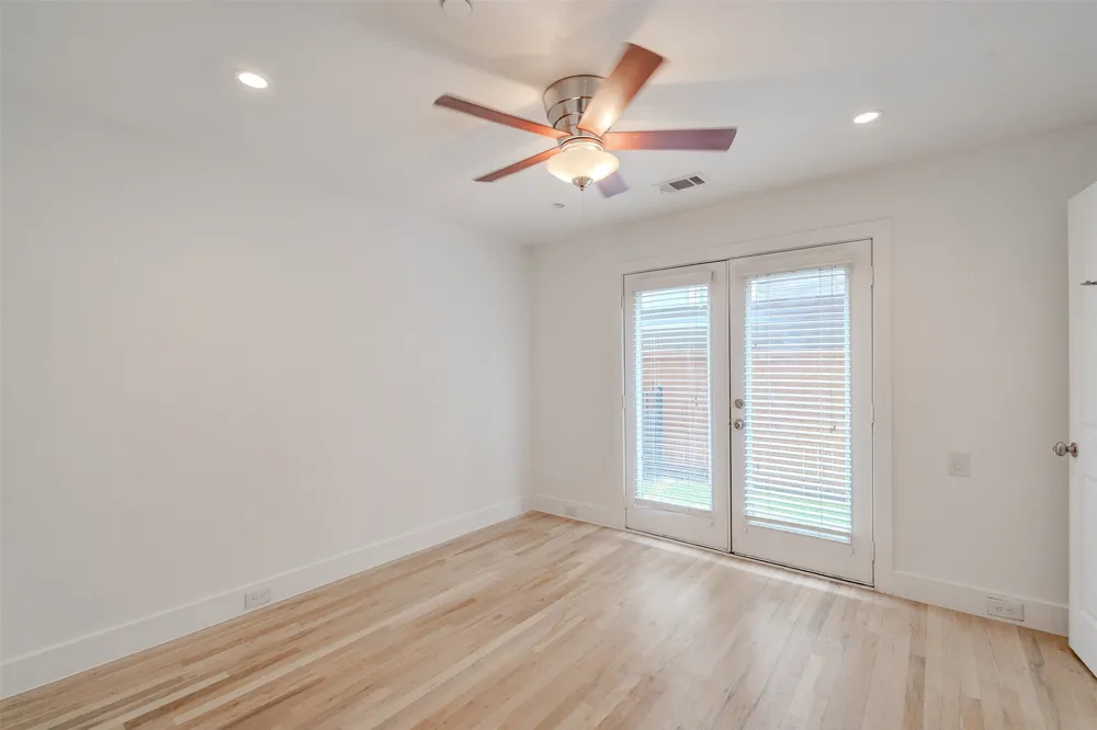 5017 Manett Street #103 Dallas, TX 75206