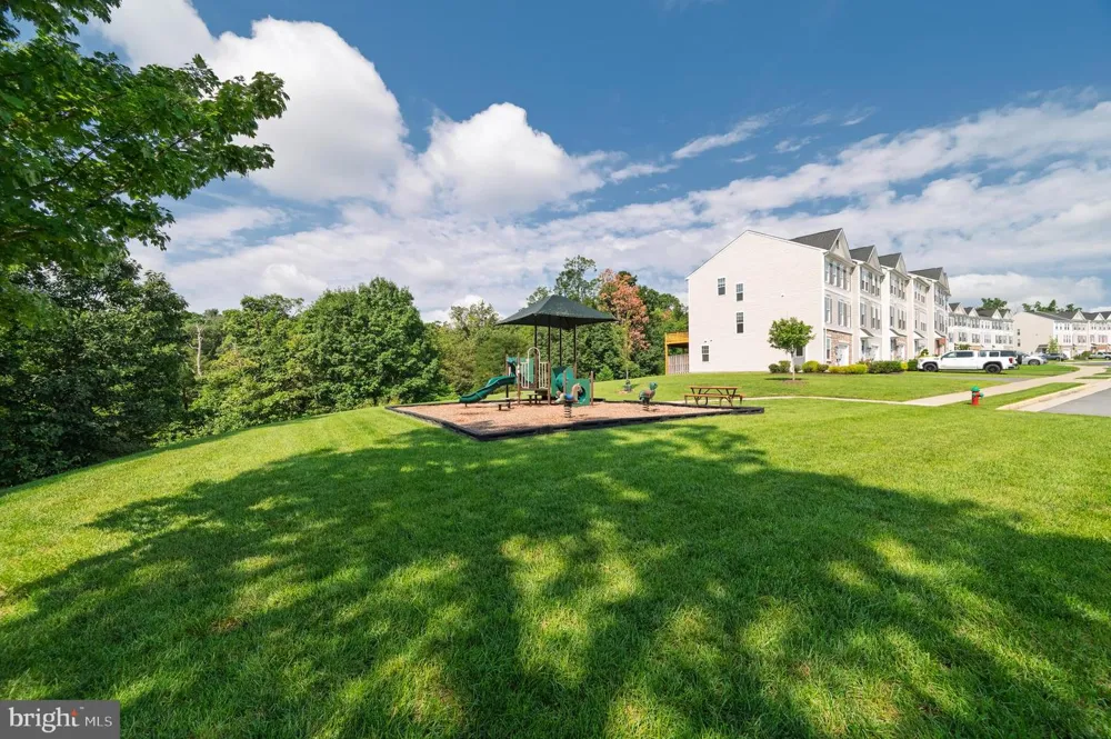 142 SEQUOIA DRIVE Winchester, VA 22602