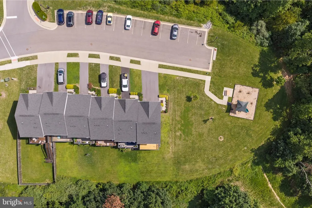 142 SEQUOIA DRIVE Winchester, VA 22602