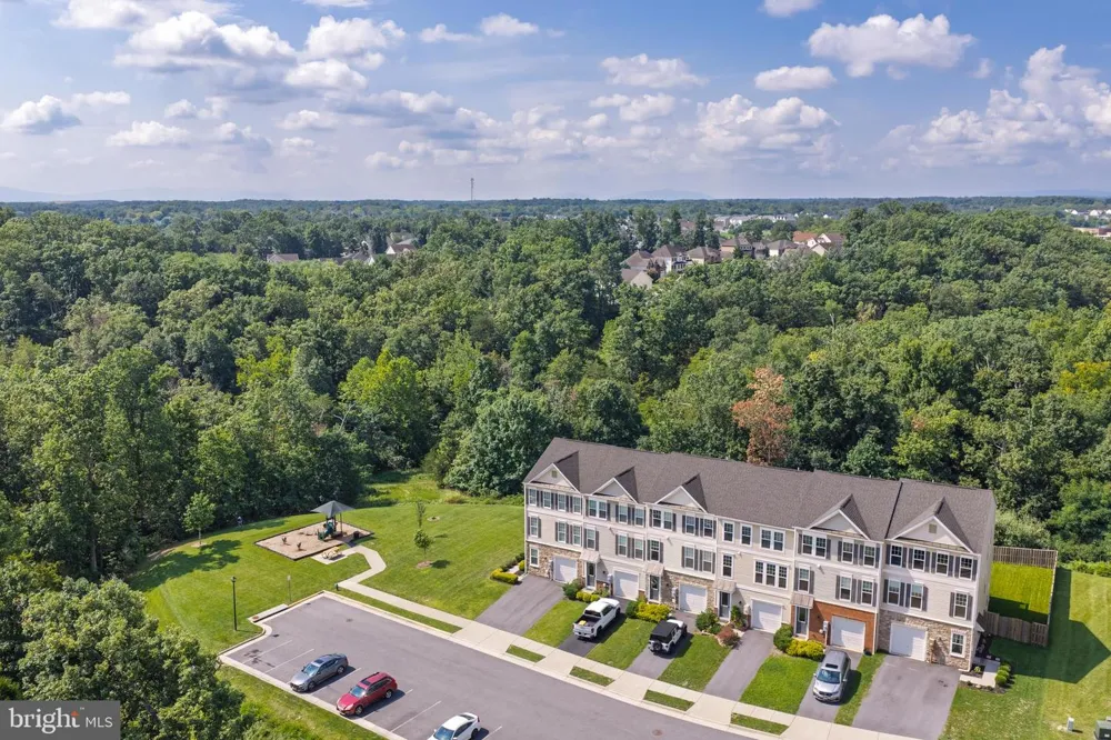 142 SEQUOIA DRIVE Winchester, VA 22602
