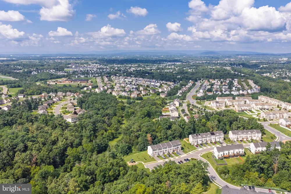 142 SEQUOIA DRIVE Winchester, VA 22602