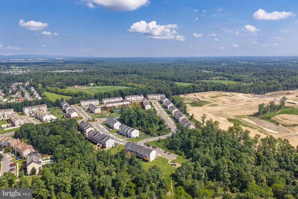 142 SEQUOIA DRIVE Winchester, VA 22602