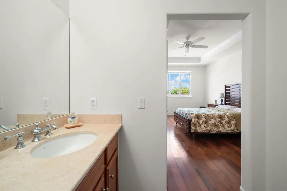 20 ORANGE AVENUE #306 Fort Pierce, FL 34950