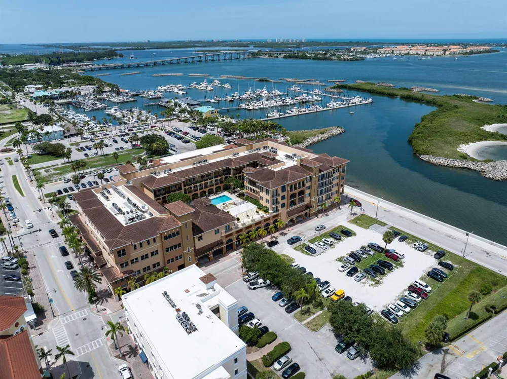 20 ORANGE AVENUE #306 Fort Pierce, FL 34950