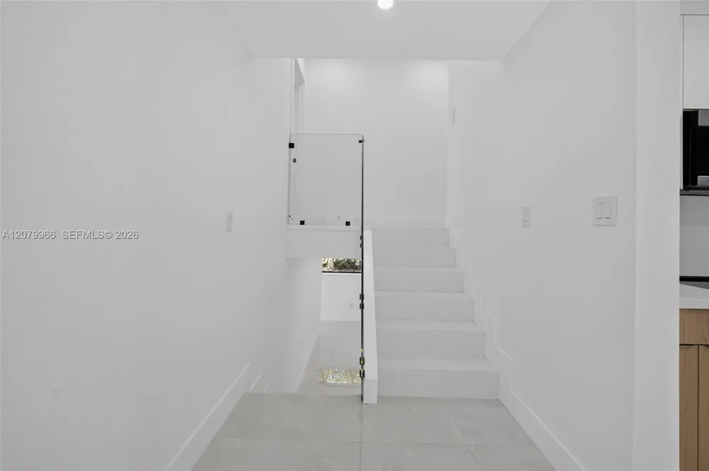 1200 NE 204th Ter Miami, FL 33179