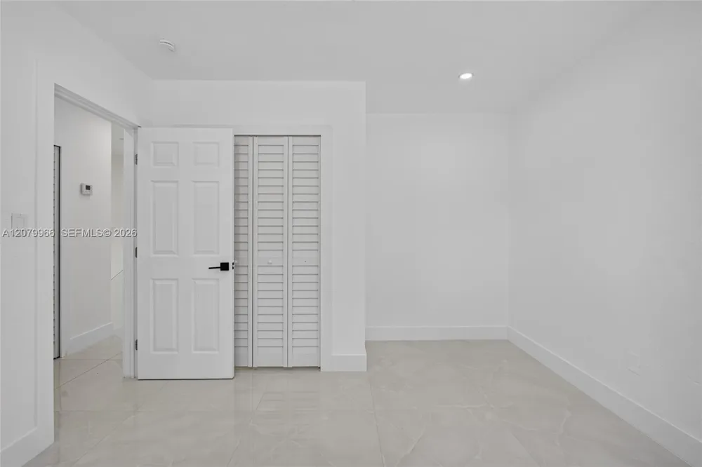 1200 NE 204th Ter Miami, FL 33179