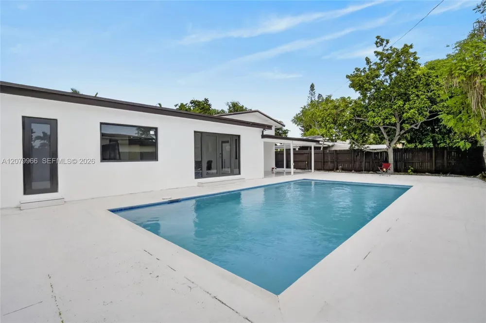 1200 NE 204th Ter Miami, FL 33179
