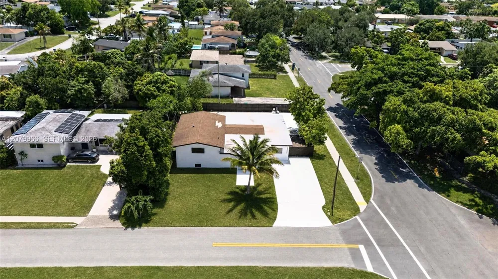 1200 NE 204th Ter Miami, FL 33179