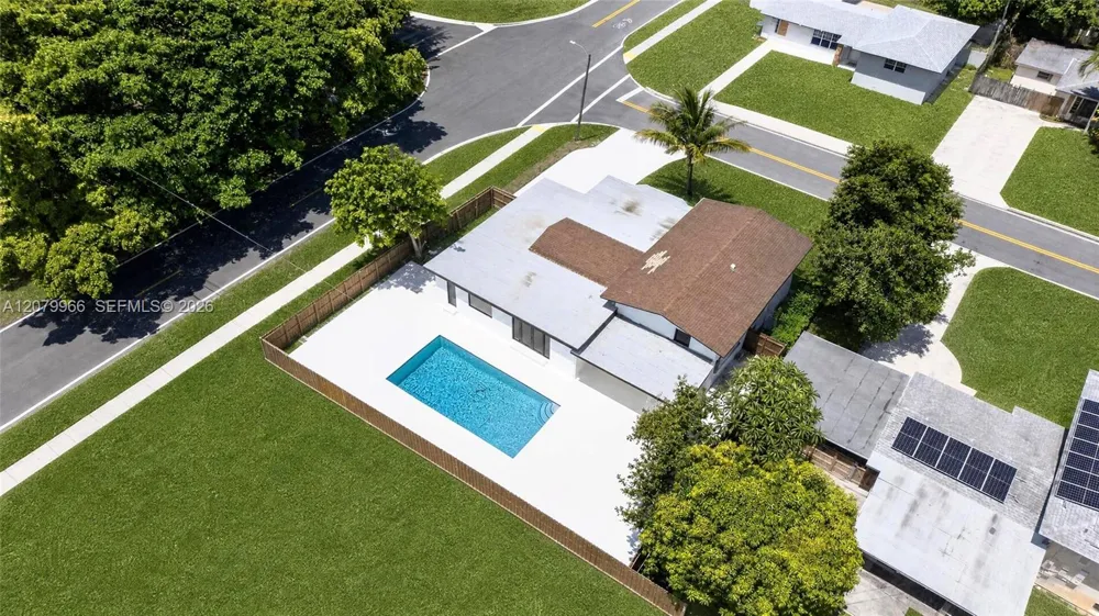 1200 NE 204th Ter Miami, FL 33179