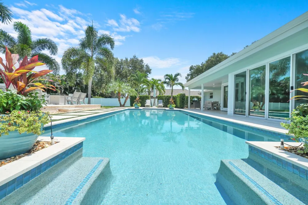 6176 EAGLES NEST DRIVE Jupiter, FL 33458