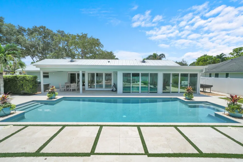 6176 EAGLES NEST DRIVE Jupiter, FL 33458
