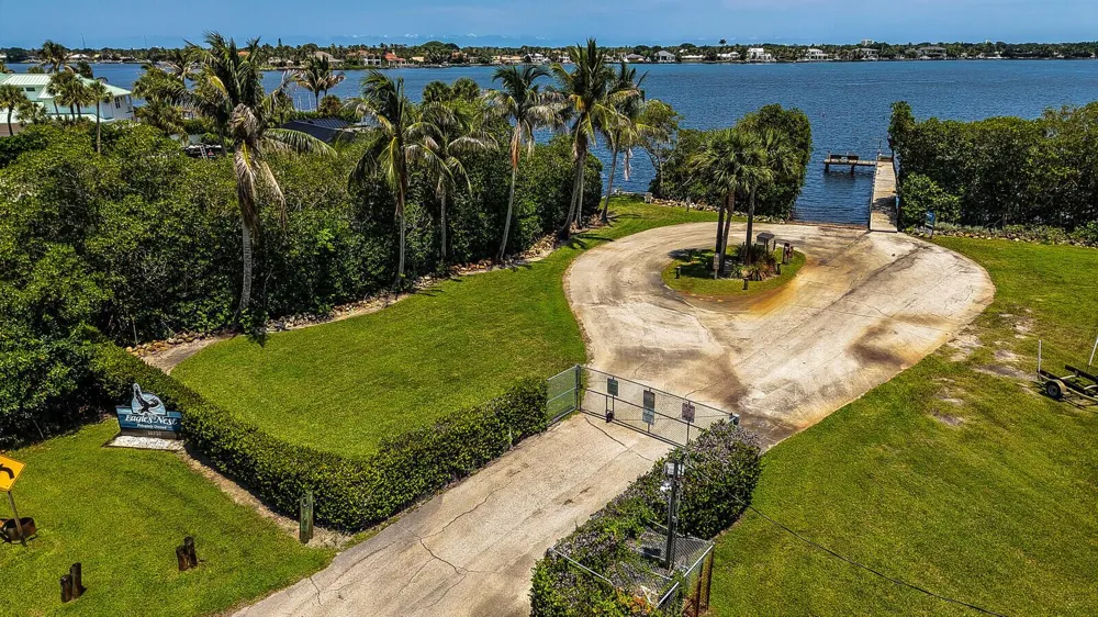 6176 EAGLES NEST DRIVE Jupiter, FL 33458