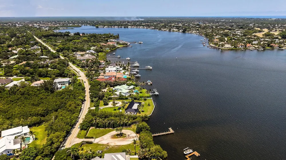 6176 EAGLES NEST DRIVE Jupiter, FL 33458