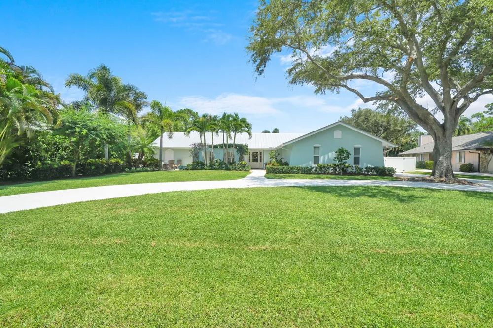 6176 EAGLES NEST DRIVE Jupiter, FL 33458
