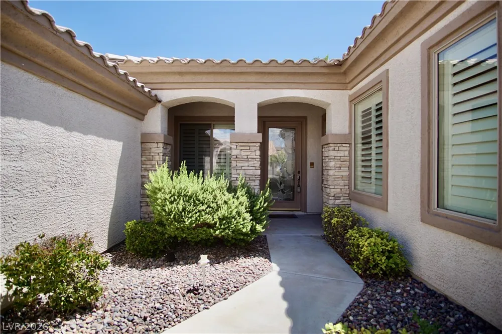 66 Sunset Bay Street Las Vegas, NV 89148