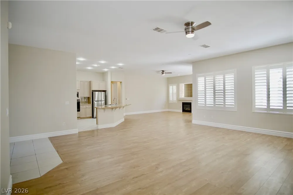 66 Sunset Bay Street Las Vegas, NV 89148