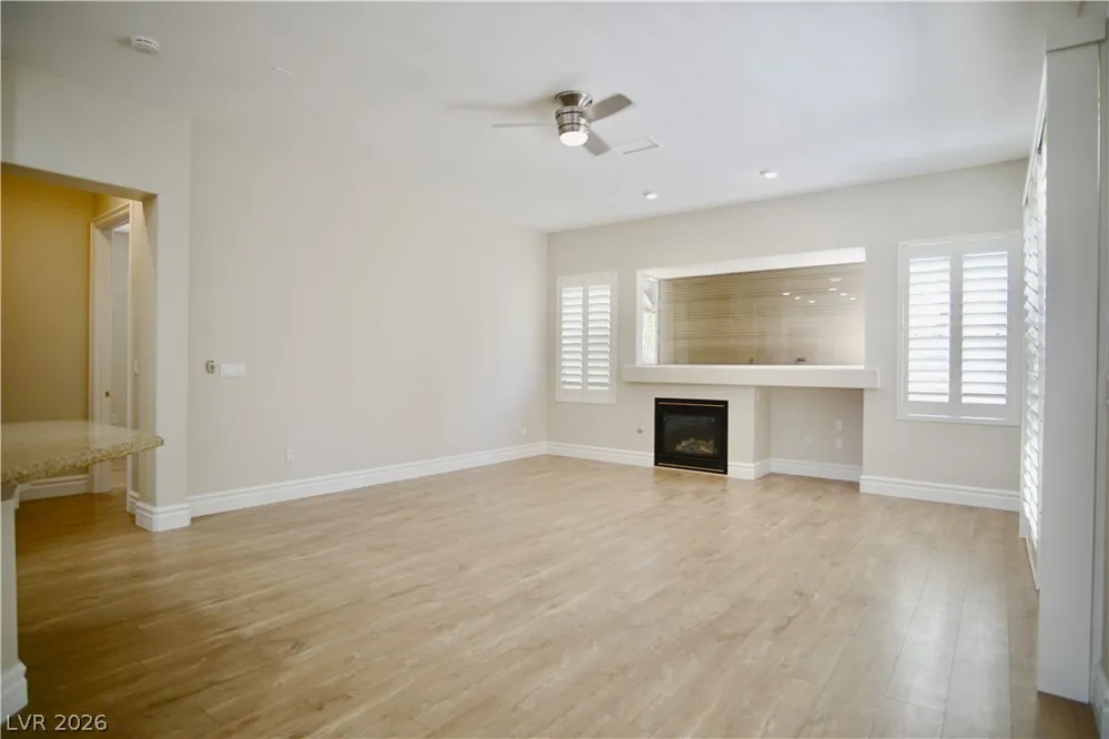 66 Sunset Bay Street Las Vegas, NV 89148