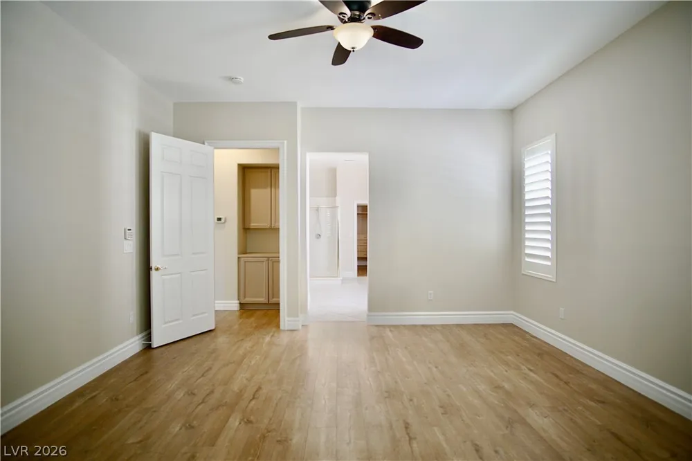 66 Sunset Bay Street Las Vegas, NV 89148