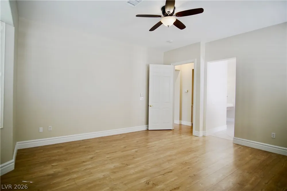 66 Sunset Bay Street Las Vegas, NV 89148