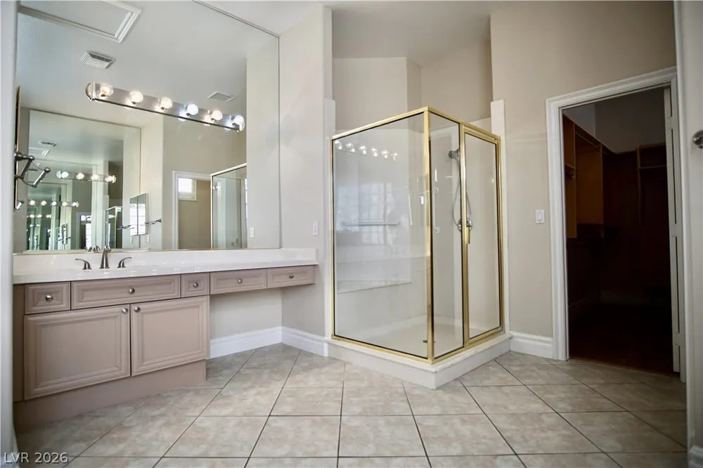 66 Sunset Bay Street Las Vegas, NV 89148