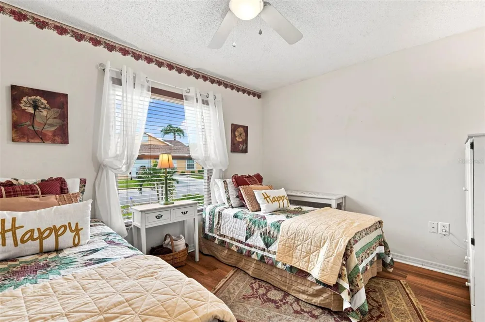 7637 BALHARBOUR DRIVE New Port Richey, FL 34653