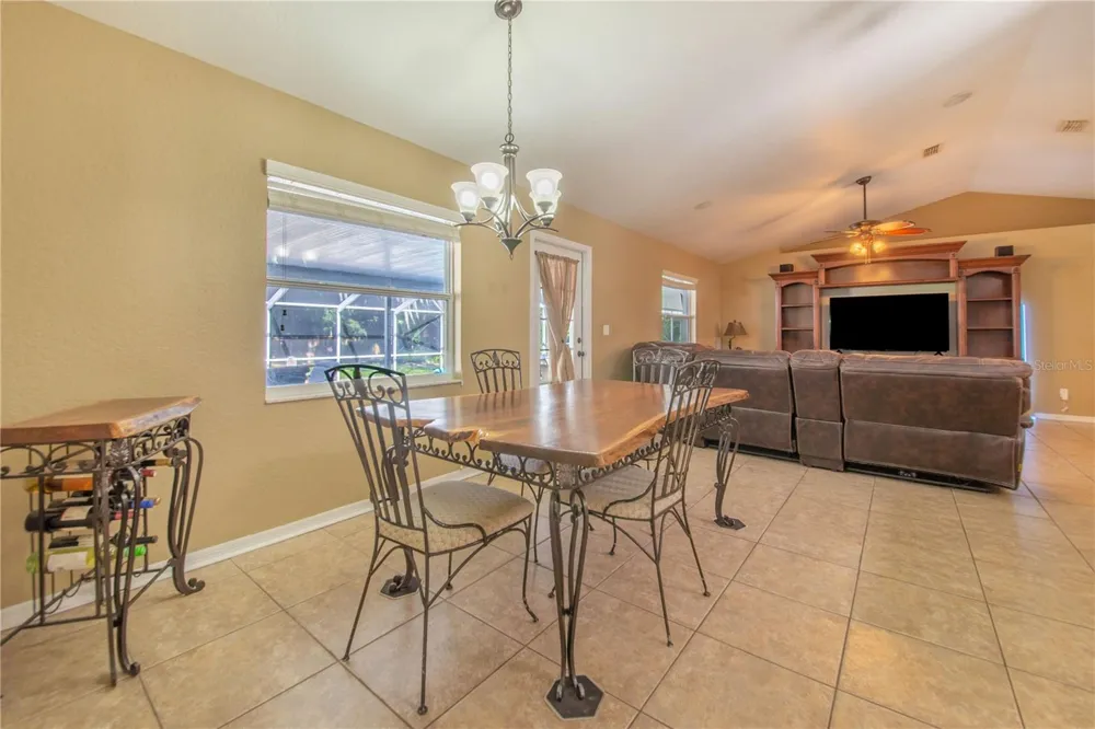 1407 LYNCHBURG ROAD Lake Alfred, FL 33850