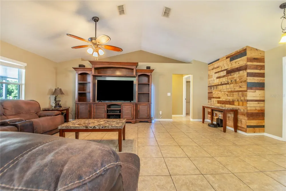 1407 LYNCHBURG ROAD Lake Alfred, FL 33850