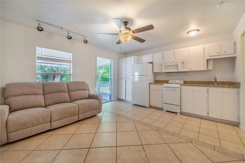 1407 LYNCHBURG ROAD Lake Alfred, FL 33850