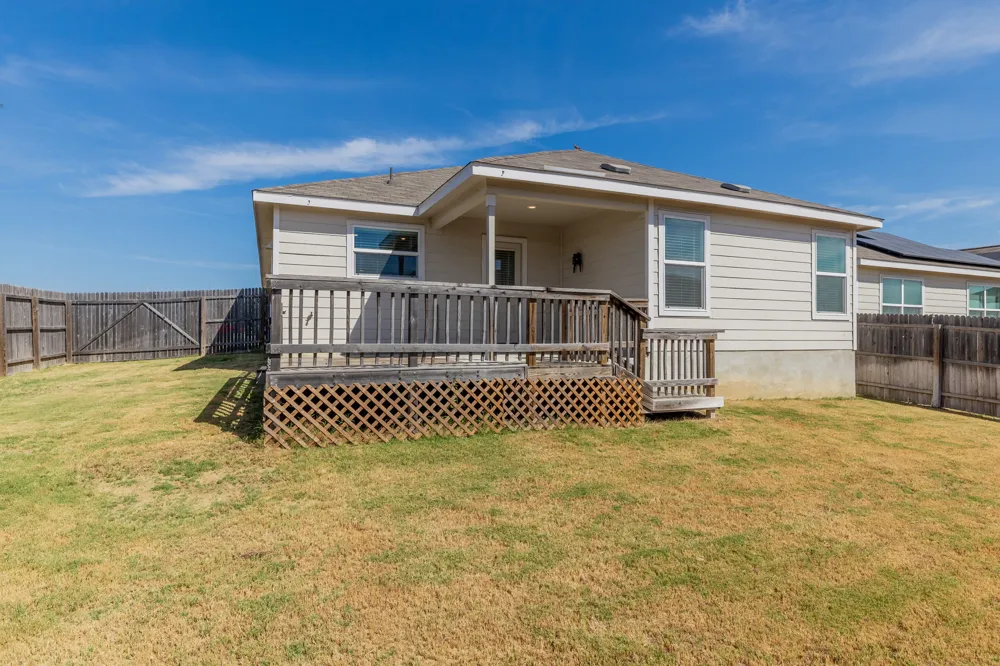 1949 Redstart New Braunfels, TX 78130