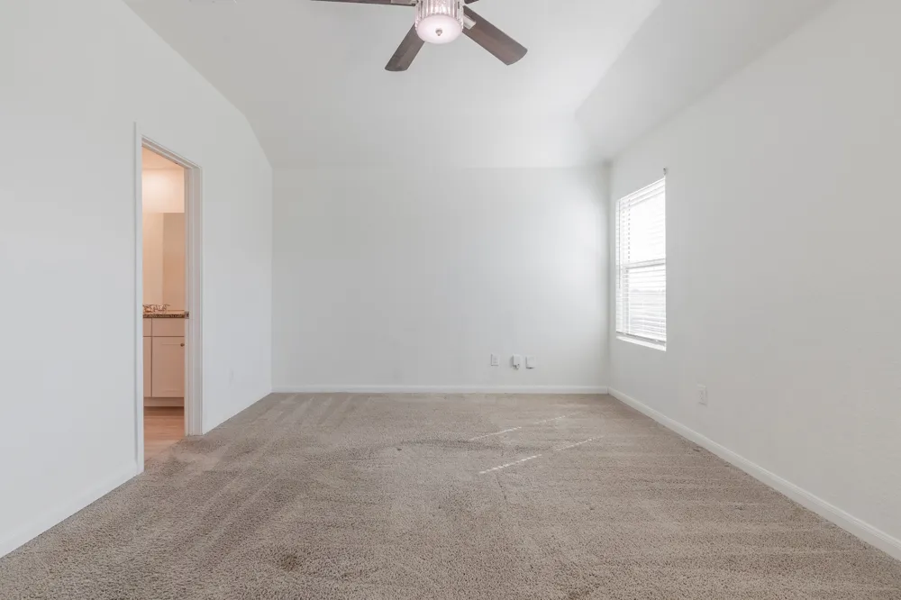 1949 Redstart New Braunfels, TX 78130
