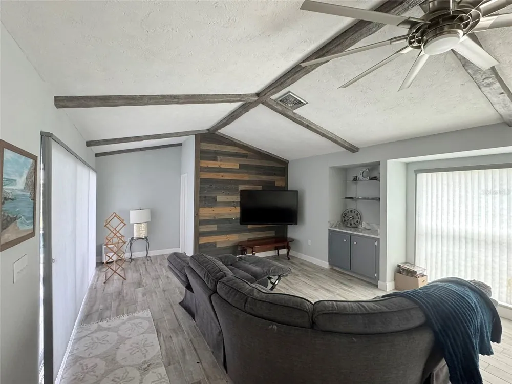 1009 INDIAN HILLS COURT Venice, FL 34293