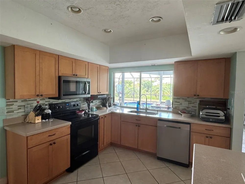 1009 INDIAN HILLS COURT Venice, FL 34293