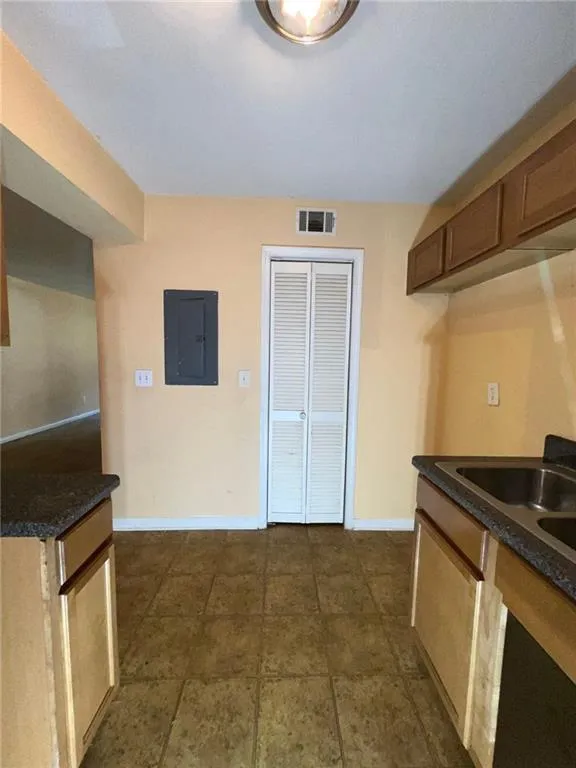 1660 Stanton Road SW #4F Atlanta, GA 30311