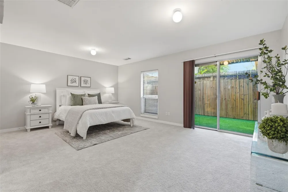 6138 Grand Boulevard Houston, TX 77021