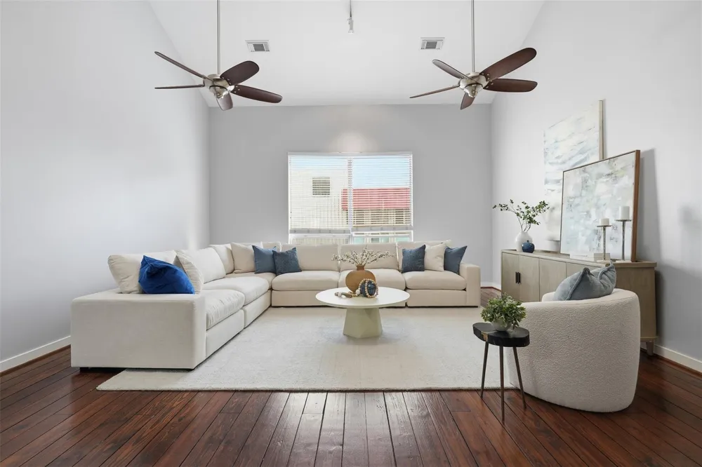 6138 Grand Boulevard Houston, TX 77021