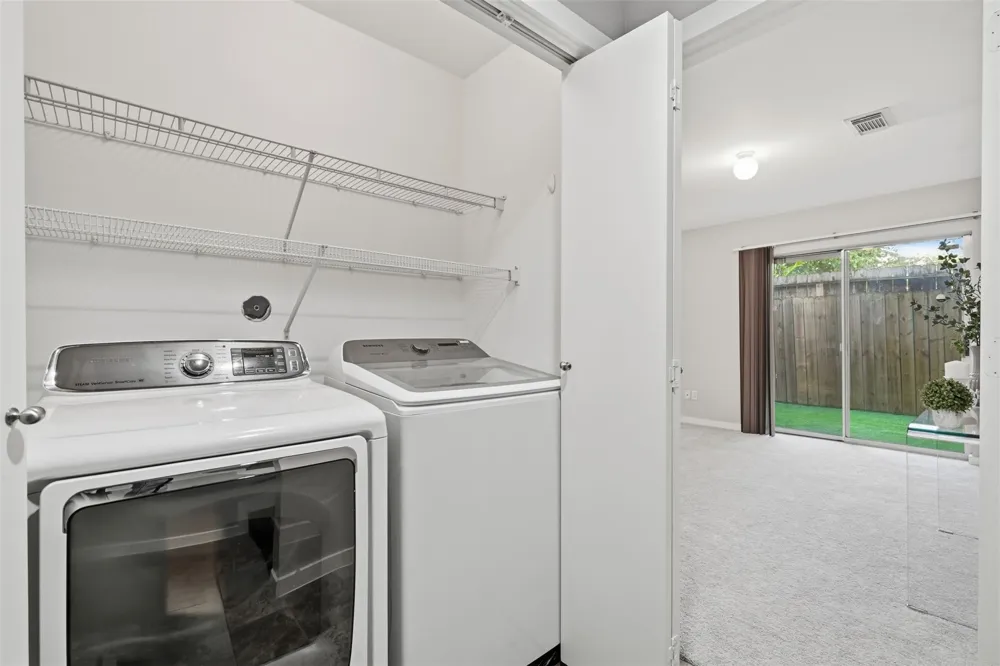 6138 Grand Boulevard Houston, TX 77021