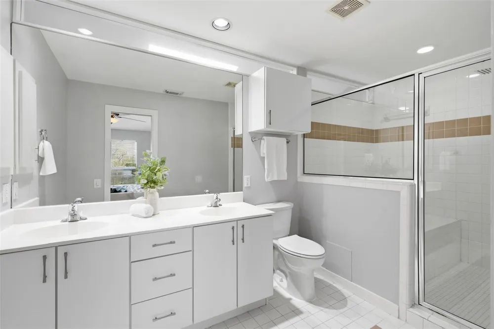 6138 Grand Boulevard Houston, TX 77021