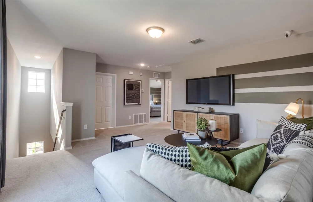 917 Silver Buckle Lane Montgomery, TX 77356