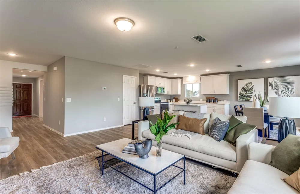 917 Silver Buckle Lane Montgomery, TX 77356