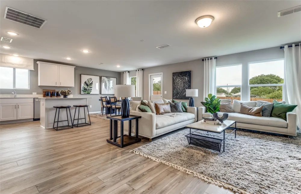 917 Silver Buckle Lane Montgomery, TX 77356