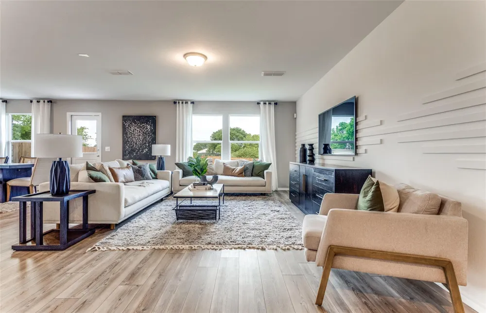 917 Silver Buckle Lane Montgomery, TX 77356