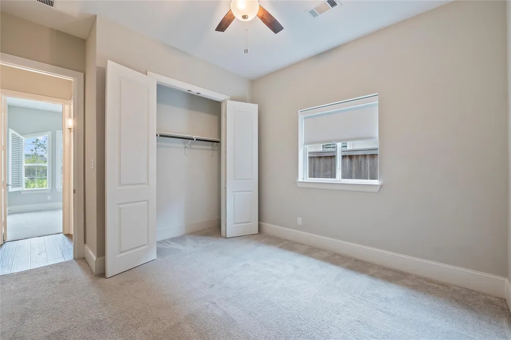 1912 Silver Point Court Friendswood, TX 77546