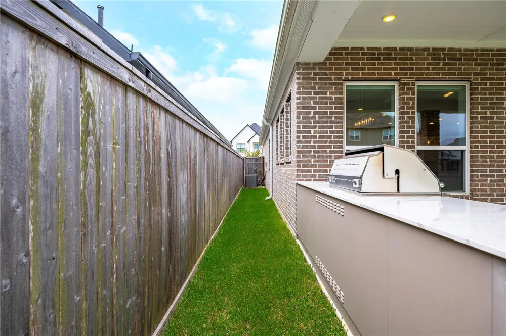 1912 Silver Point Court Friendswood, TX 77546