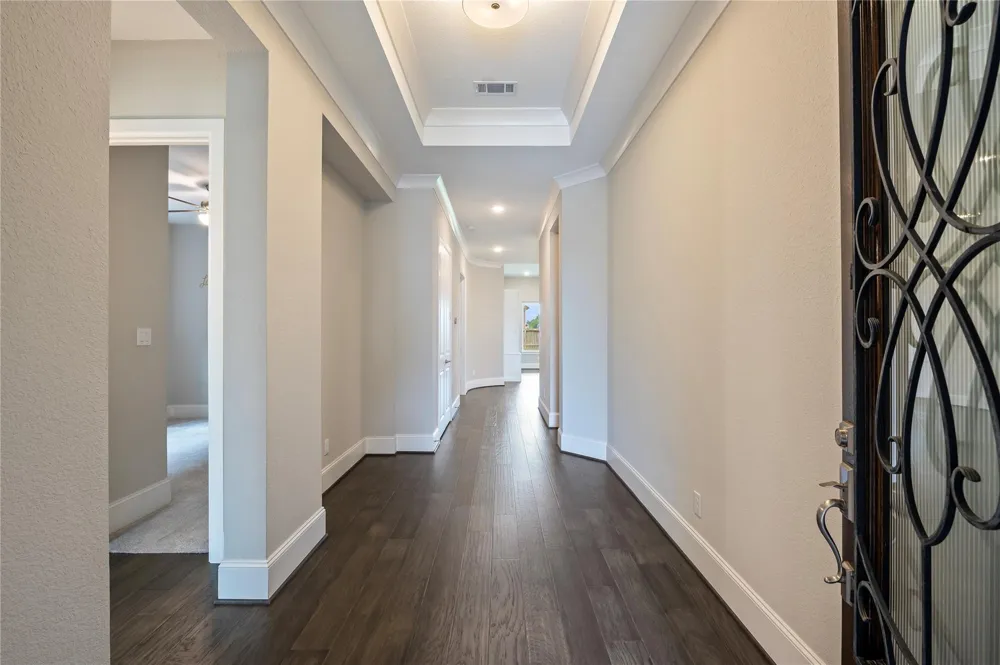 1912 Silver Point Court Friendswood, TX 77546
