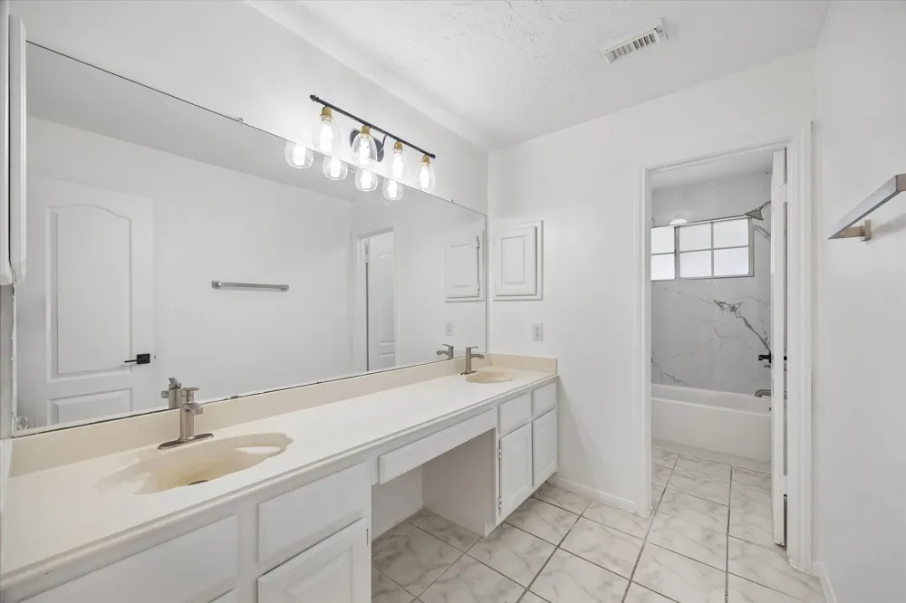 2431 Parkwood Lane Sugar Land, TX 77479