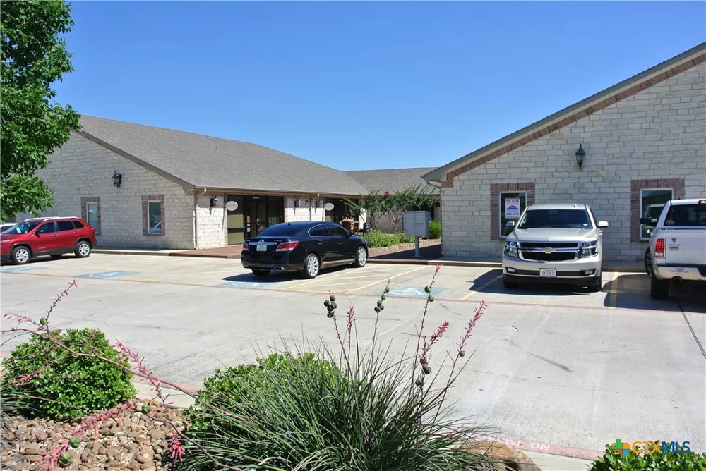 4003 W Stan Schlueter Loop #1 Killeen, TX 76549