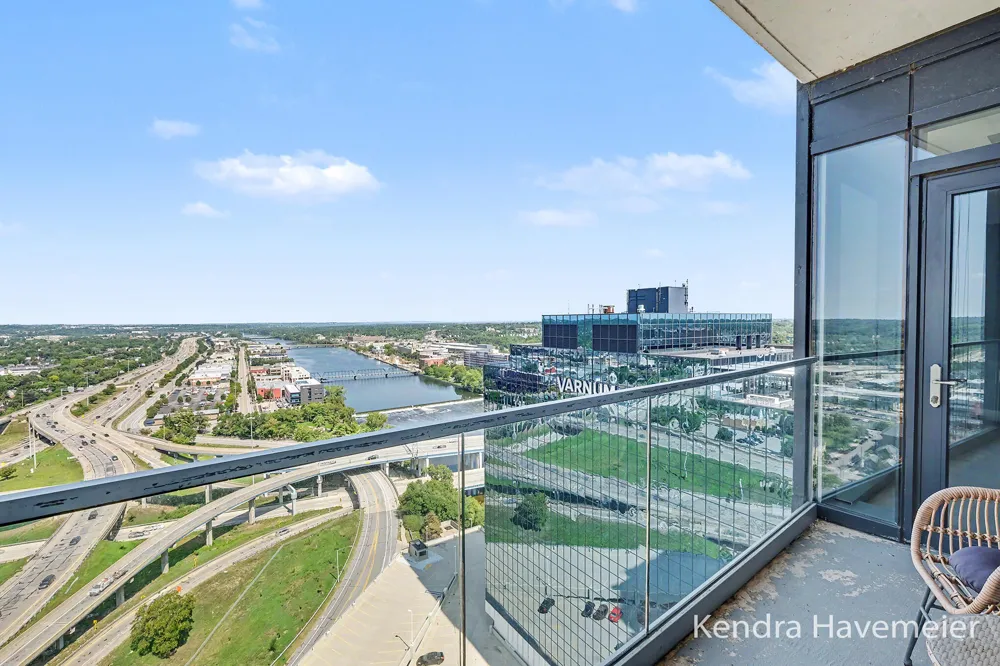 335 Bridge Street NW #2305 Grand Rapids, MI 49504