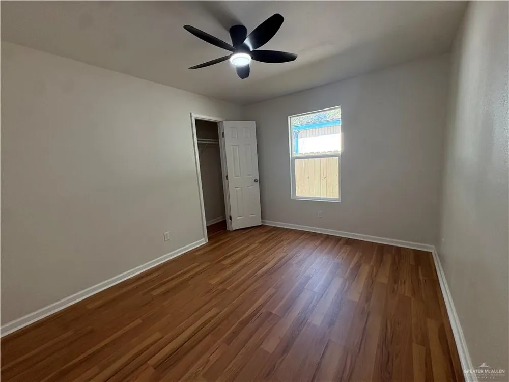 1209 E 2nd Street Weslaco, TX 78596