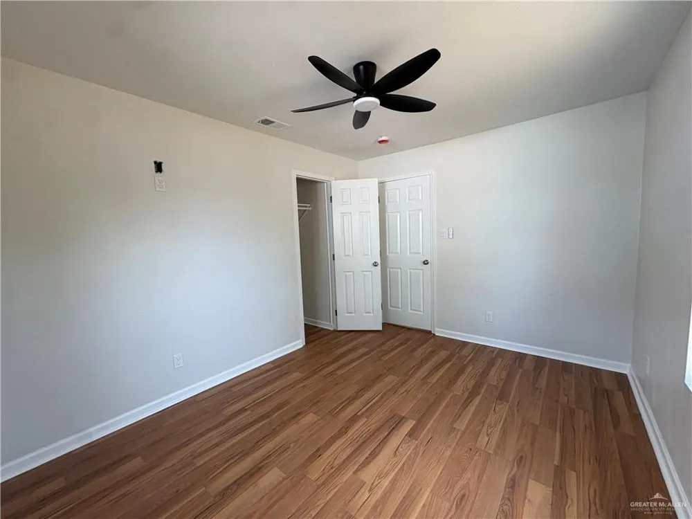 1209 E 2nd Street Weslaco, TX 78596