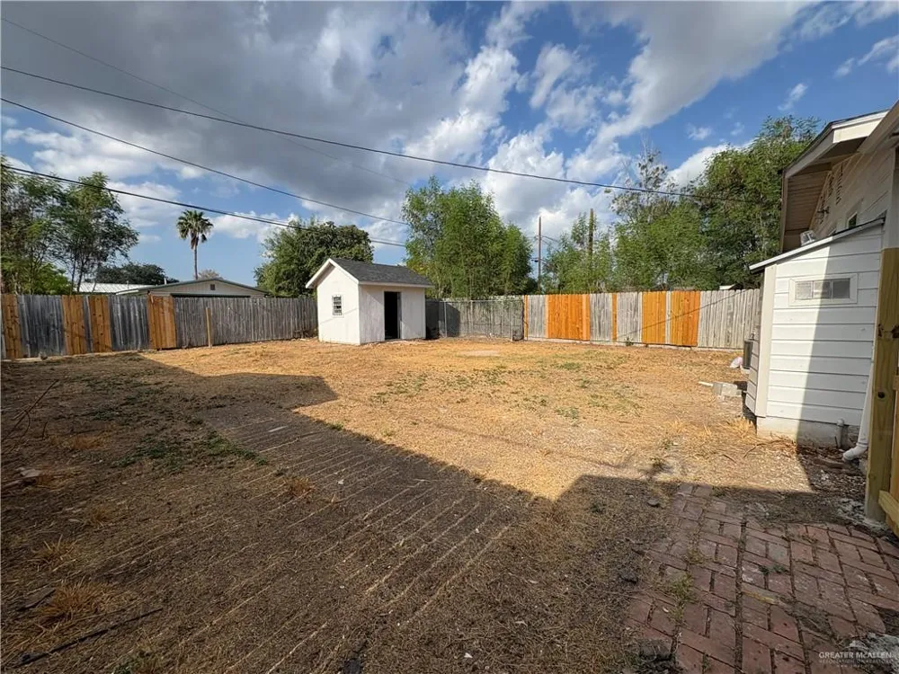 1209 E 2nd Street Weslaco, TX 78596